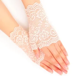Lace Wrist Length Glove Cute With Floral Wedding / Party Glove