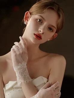 Lace Wrist Length Glove Elegant / Classic Style With Pure Color Wedding / Party Glove