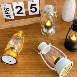 LED Electronic Horse Light Candle Light Retro Small Oil Lamp Electronic Candle Light Creative Nostalgic Wind Light Desktop Ornament Small Night Light Festival Party Decorative Lights 1PC