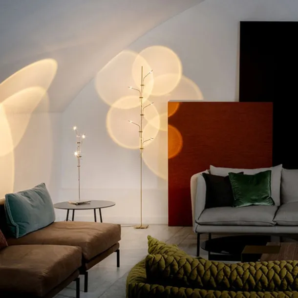 LED Floor Lamp Minimalist creative LED light and shadow floor lamp living room sofa lamp Italian art projection sunset designer floor lamp