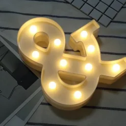 LED Letter Lights Sign, 26 Alphabet Light Up Letters, Battery-Powered Decorative Marquee Lamps for Weddings, Birthdays, Parties, Home Bar and Christmas Décor