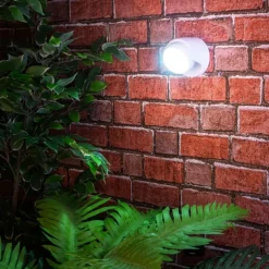 LED Motion Sensor Light , Battery Powered Motion Sensor Lights Wireless 9 LED Motion Spotlight Indoor And Outdoor, Garden Motion Sensor Security LED Light Lamp