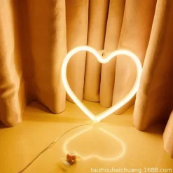 LED Neon Sign Pink Heart Night Light Battery USB Power Supply for Table Wall Decoration Lights Playroom Dormitory Wedding Birthday Party Home Decoration Valentine's Day Mother's Day