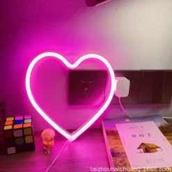 LED Neon Sign Pink Heart Night Light Battery USB Power Supply for Table Wall Decoration Lights Playroom Dormitory Wedding Birthday Party Home Decoration Valentine's Day Mother's Day