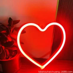 LED Neon Sign Pink Heart Night Light Battery USB Power Supply for Table Wall Decoration Lights Playroom Dormitory Wedding Birthday Party Home Decoration Valentine's Day Mother's Day