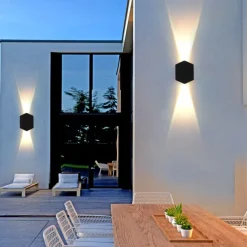 LED Outdoors Wall Lamp 2W 4W 6W 8W Up/Down Lighting Indoor Double-Head Curved Waterproof IP65 Wall Lamp Modern Bedroom Lamp AC85-265V