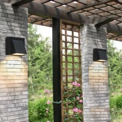 Led Outdoors Wall Lamp 5W 10W Up/Down Lighting Indoor Double-Head Curved Waterproof IP65 Wall Lamp Modern Bedroom Lamp Warm White Light AC85-265V