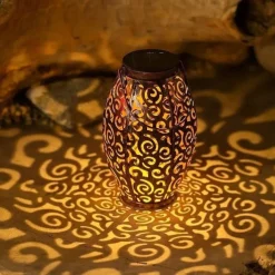 LED Solar Hanging Lights - Pathway Garden Outdoor Retro Wrought Iron Lantern, Waterproof for Balcony, Terrace, Lawn, Indoor/Outdoor Decoration 1pc