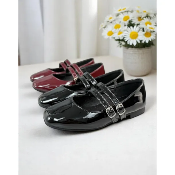 Little Girls' Double Strap Patent Mary Jane Flats – Classic Buckle School Shoes for Daily Wear and Uniform Use