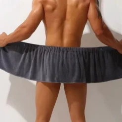 Men Soft Wearable Bath Towel Short Pants Soft Mircofiber Swimming Beach Quick Dry Towel Blanket