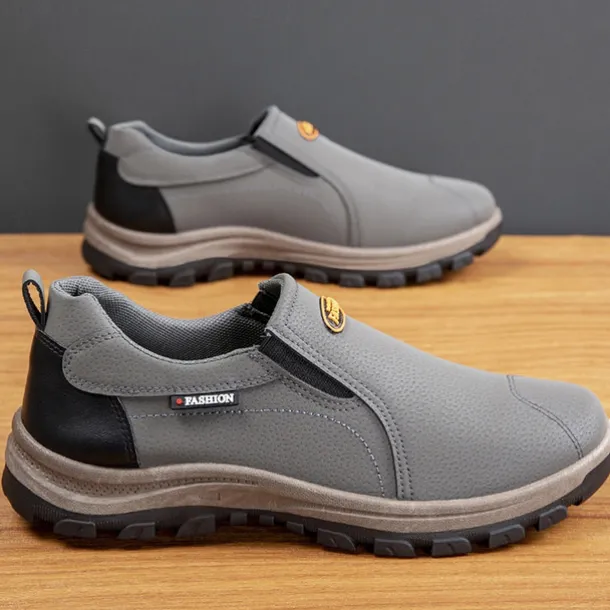 Men's Beige Slip-On Outdoor Shoes with Non-Slip Rugged Sole and Black Accents – Comfortable Casual Footwear for Everyday Use