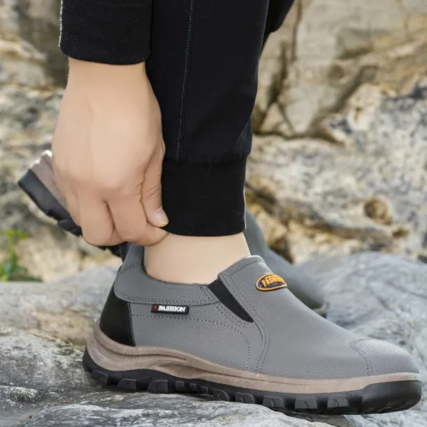 Men's Beige Slip-On Outdoor Shoes with Non-Slip Rugged Sole and Black Accents – Comfortable Casual Footwear for Everyday Use