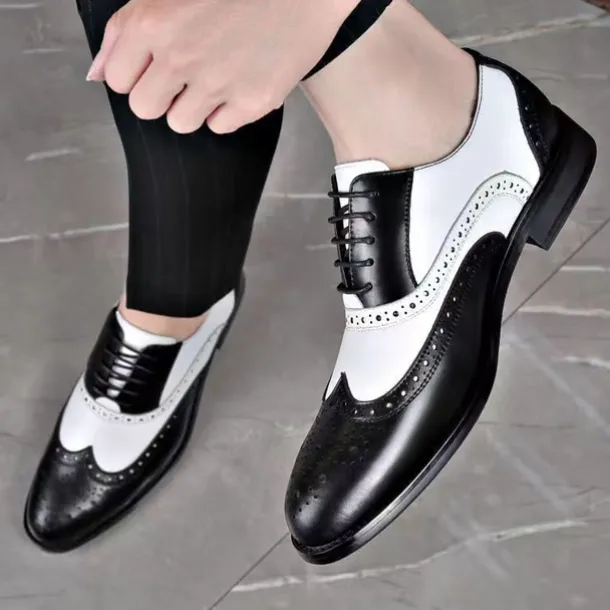 Men's Black and White Brogue Oxford Shoes with Wingtip Design, Perforated Detailing for Formal Events and Parties Weddings