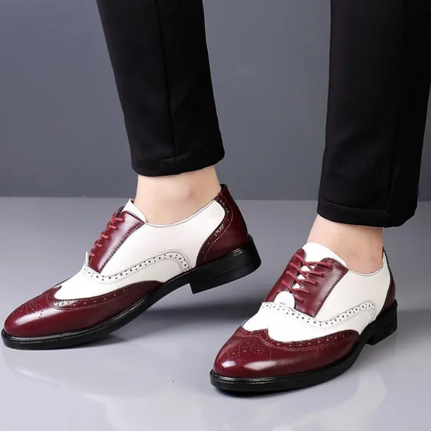 Men's Black and White Brogue Oxford Shoes with Wingtip Design, Perforated Detailing for Formal Events and Parties Weddings