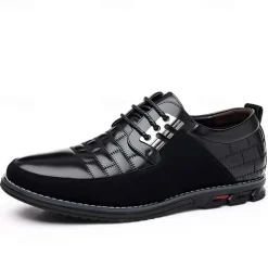Men's Black and White Faux Leather Sneakers with Sporty Design – Comfortable and Fashionable Footwear for Casual Days, Travel and Weekend Outings