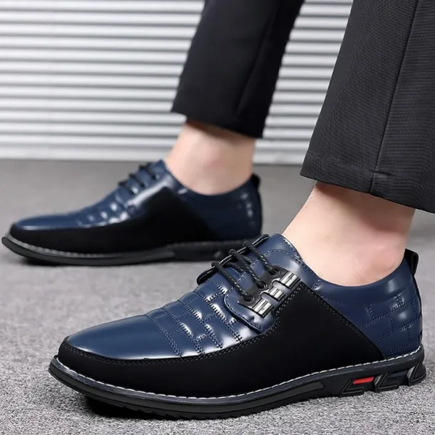 Men's Black and White Faux Leather Sneakers with Sporty Design – Comfortable and Fashionable Footwear for Casual Days, Travel and Weekend Outings