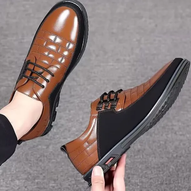 Men's Black and White Faux Leather Sneakers with Sporty Design – Comfortable and Fashionable Footwear for Casual Days, Travel and Weekend Outings