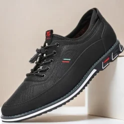 Men's Black Casual Sneakers with Textured Upper and Multi-Color Midsole – Stylish Everyday Lace-Up Shoes for Casual Wear