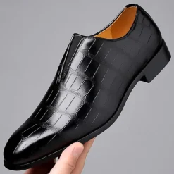 Men's Black Crocodile Pattern Faux Leather Slip-On Dress Shoes - Elegant Formal Shoes for Business and Special Occasions