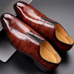 Men's Black Crocodile Pattern Faux Leather Slip-On Dress Shoes - Elegant Formal Shoes for Business and Special Occasions