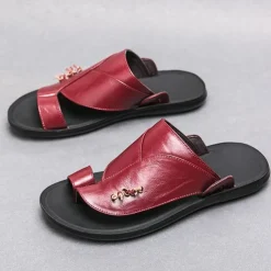 Men's Black Faux Leather Slide Slippers with Stylish Accent Detail – Comfortable Casual Footwear for Everyday Wear