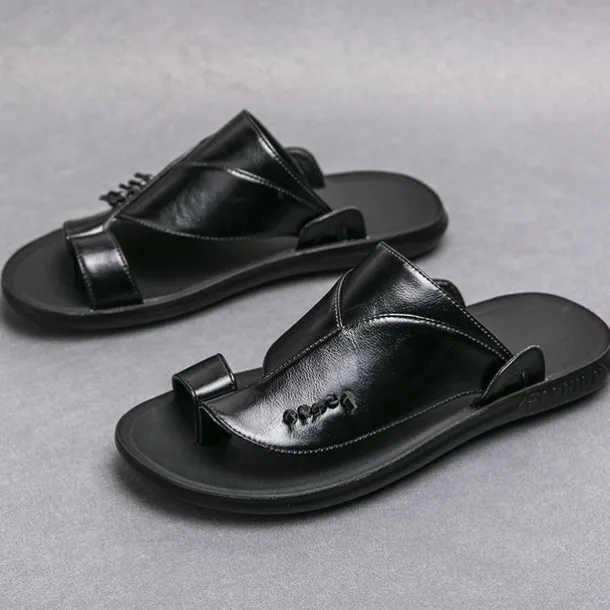 Men's Black Faux Leather Slide Slippers with Stylish Accent Detail – Comfortable Casual Footwear for Everyday Wear