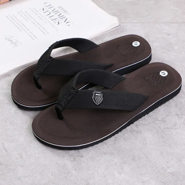 Men's Black Flip-Flop Sandals with Cushioned Sole - Comfortable Casual Beach and Summer Footwear