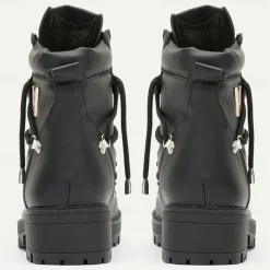 Men's Black Motorcycle Boots with Zipper and Metal Detailing for Urban and Casual Style