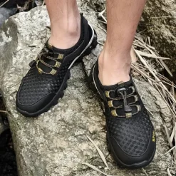 Men's Breathable Mesh Trail Running Shoes – Lightweight Non-Slip Outdoor Athletic Sneakers for Hiking, Walking & Water Sports