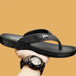 Men's Brown Casual Flip Flops with Textured Footbed and Adjustable Strap – Comfortable Outdoor Sandals for Summer and Beach Wear