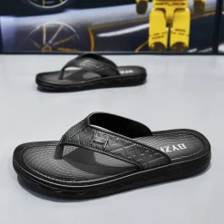 Men's Brown Casual Flip Flops with Textured Footbed and Adjustable Strap – Comfortable Outdoor Sandals for Summer and Beach Wear