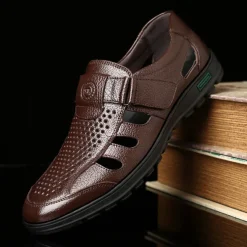 Men's Brown Faux Leather Breathable Closed-Toe Sandals – Casual Slip-On Cutout Design Shoes for Summer Walking, Daily Wear, and Outdoor Activities