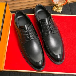 Men's Brown Faux Leather Lace-Up Dress Shoes with Woven Detail, Classic Formal Style, Comfortable for Weddings and Business Events