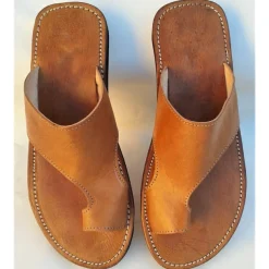 Men's Brown Faux Leather Toe Loop Sandals with Hand-Stitched Details - Vintage Style Slip-On Summer Footwear
