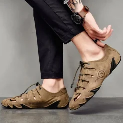 Men's Brown Leather Outdoor Sandals with Secure Lace-Up Design - Perfect for Hiking and Casual Wear