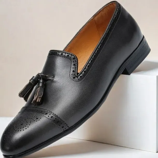 Men's Brown Leather Tassel Loafers with Brogue Detailing, Classic Slip-On Dress Shoes for Weddings, Parties and Formal Events