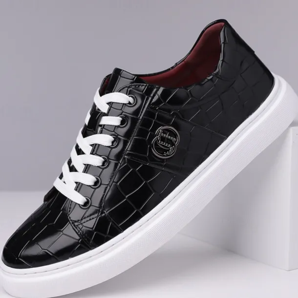 Men's Burgundy Crocodile Pattern Faux Leather Sneakers with Lace-Up Design – Stylish Casual Shoes for Everyday Wear