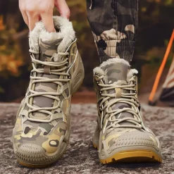 Men's Camouflage Winter Hiking Boots with Fur Lining – Waterproof Insulated Outdoor Snow Boots