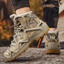 Men's Camouflage Winter Hiking Boots with Fur Lining – Waterproof Insulated Outdoor Snow Boots