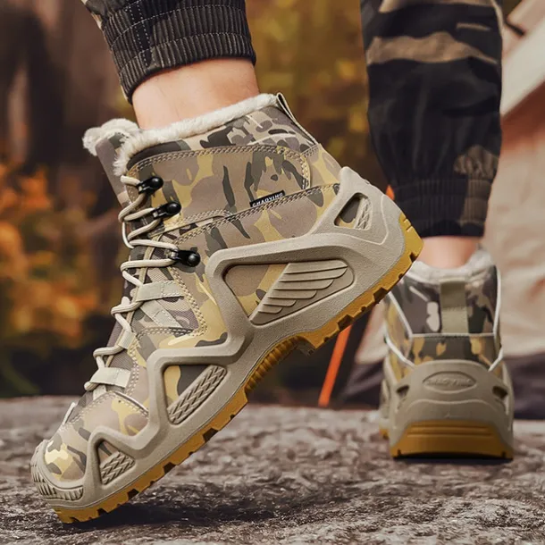 Men's Camouflage Winter Hiking Boots with Fur Lining – Waterproof Insulated Outdoor Snow Boots