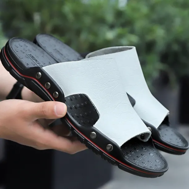 Men's Casual Brown Slide Sandals with Crocodile Pattern and Durable Rubber Sole – Comfortable Outdoor Footwear for Summer, Beach and Daily Wear