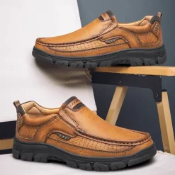 Men's Casual Slip-On Loafers – Lightweight Breathable Walking Shoes with Non-Slip Sole, Comfortable Leather Design