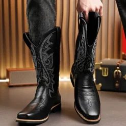 Men's Classic Brown Western Cowboy Boots – Durable Leather with Detailed Embroidery for Outdoor and Casual Wear