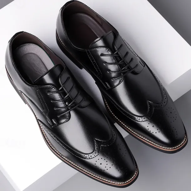 Men's Classic Brown Wingtip Oxford Shoes – Faux Leather Brogue Lace-Up Dress Shoes for Business and Formal Occasions