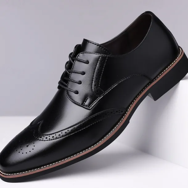 Men's Classic Brown Wingtip Oxford Shoes – Faux Leather Brogue Lace-Up Dress Shoes for Business and Formal Occasions