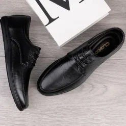 Men's Classic Lace-Up Faux Leather Oxford Shoes with Lightweight Sole – Perfect for Business, Casual and Office Wear