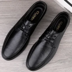 Men's Classic Lace-Up Faux Leather Oxford Shoes with Lightweight Sole – Perfect for Business, Casual and Office Wear