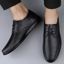 Men's Classic Lace-Up Faux Leather Oxford Shoes with Lightweight Sole – Perfect for Business, Casual and Office Wear