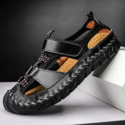 Men's Closed-Toe Leather Sandals with Hand-Stitched Details, Breathable Mesh Design – Ideal for Outdoor and Casual Wear
