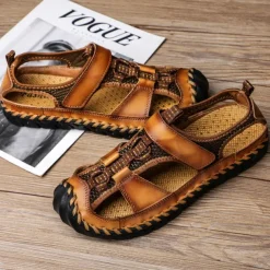 Men's Closed-Toe Leather Sandals with Hand-Stitched Details, Breathable Mesh Design – Ideal for Outdoor and Casual Wear